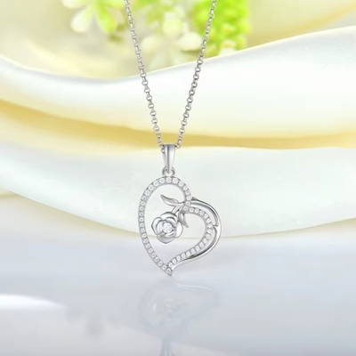 YASVITTI Collar de colgante de mujer de costumbre Joyería fina Collar de corazón de plata esterlina 925 con rosas de rodio