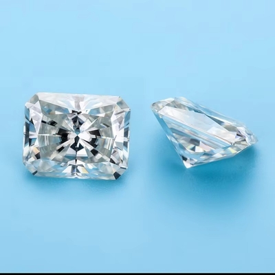 Blanco Joyería clara Color Moissanite Flecha del corazón Anillos radiantes Cortado