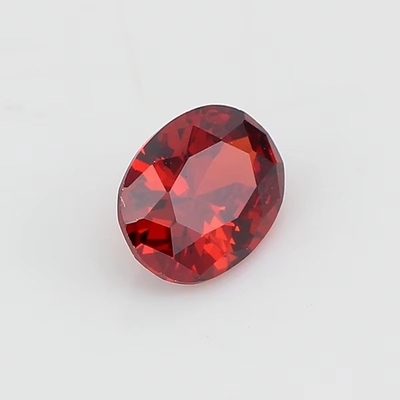 8*12mm Moissanita de color óvalado sangre cristal rojo vidrio Moissanita para anillos de compromiso
