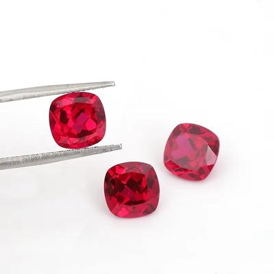 Cojín de sangre de pigón certificado corte facetado rubí suelto para anillo