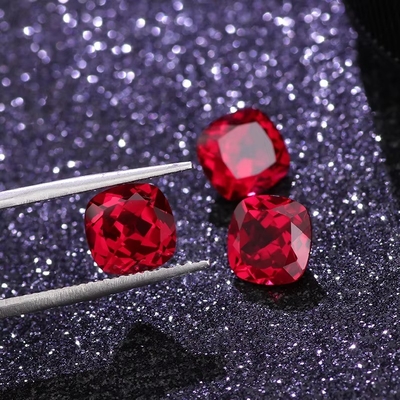 Cojín de sangre de pigón certificado corte facetado rubí suelto para anillo