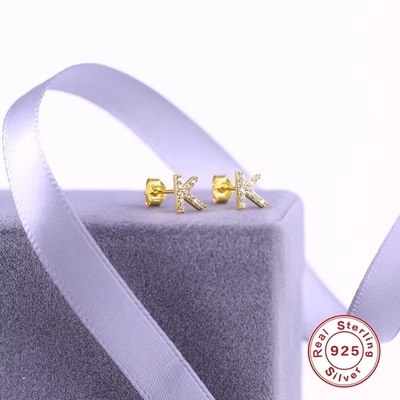 Moda de plata esterlina A-z Alfabeto de los aretes 18k Oro Revestido 925 de plata de las letras de los aretes Stud
