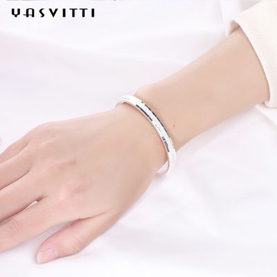 pulsera ajustable para mujer del OEM de la pulsera de plata sólida S925 del encanto de 0.08oz los 2in