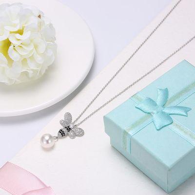 Perla 3.93g Sterling Silver Jewelry Necklaces del cristal los 0.27in de la mariposa del ODM de la moda