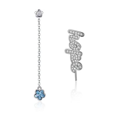 descenso unisex Diamond Flower Earrings de la aleación de los pendientes del descenso de la borla 3.7g de los 2.3in