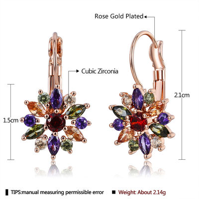 el OEM de encargo de los pendientes del aro del cristal 2.14g de 21m m cuelga la joyería de los pendientes del aro del descenso