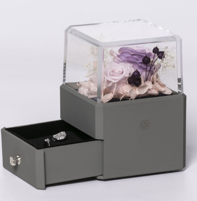 Joyero Ring Box With Flower Inside de la flor de la resina 115X115X110m m